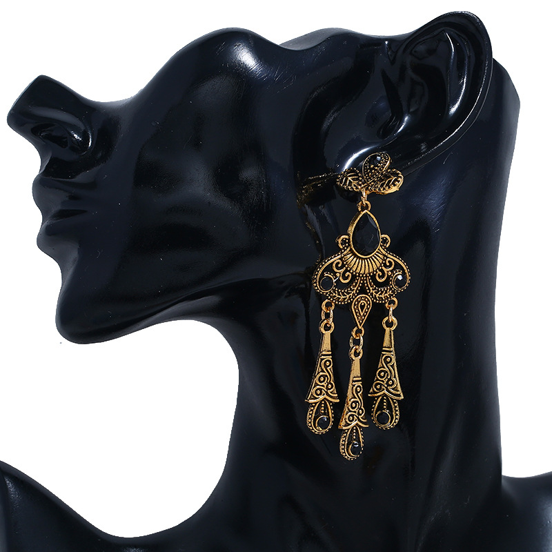 Retro Hollow Out Leaf Pattern Metal Tassel Earrings - Antique Gold